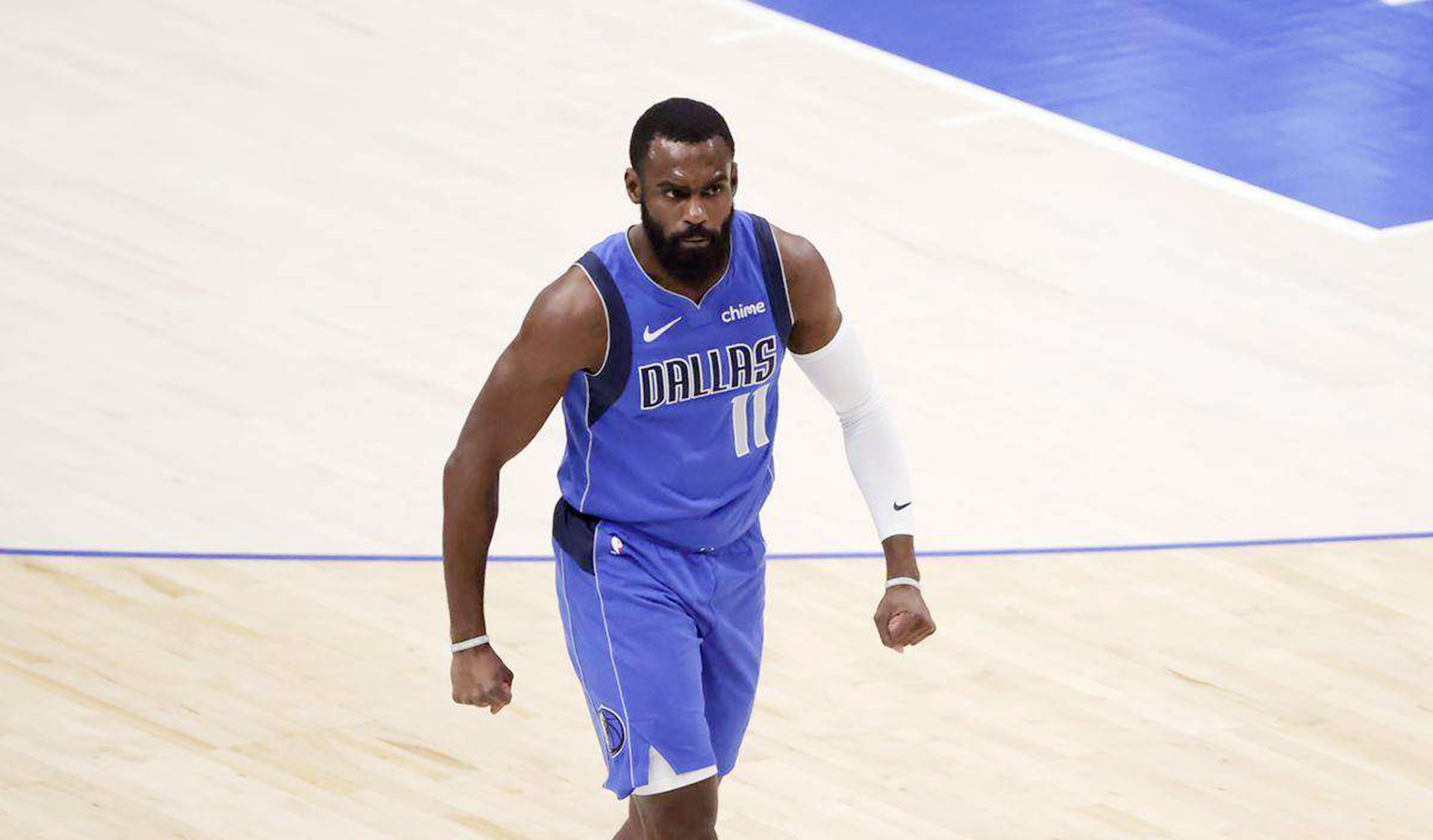 蒂姆在独行侠比赛中刷新纪录，比赛规则变更引发热议！赛场气氛高涨的简单介绍-九游账号