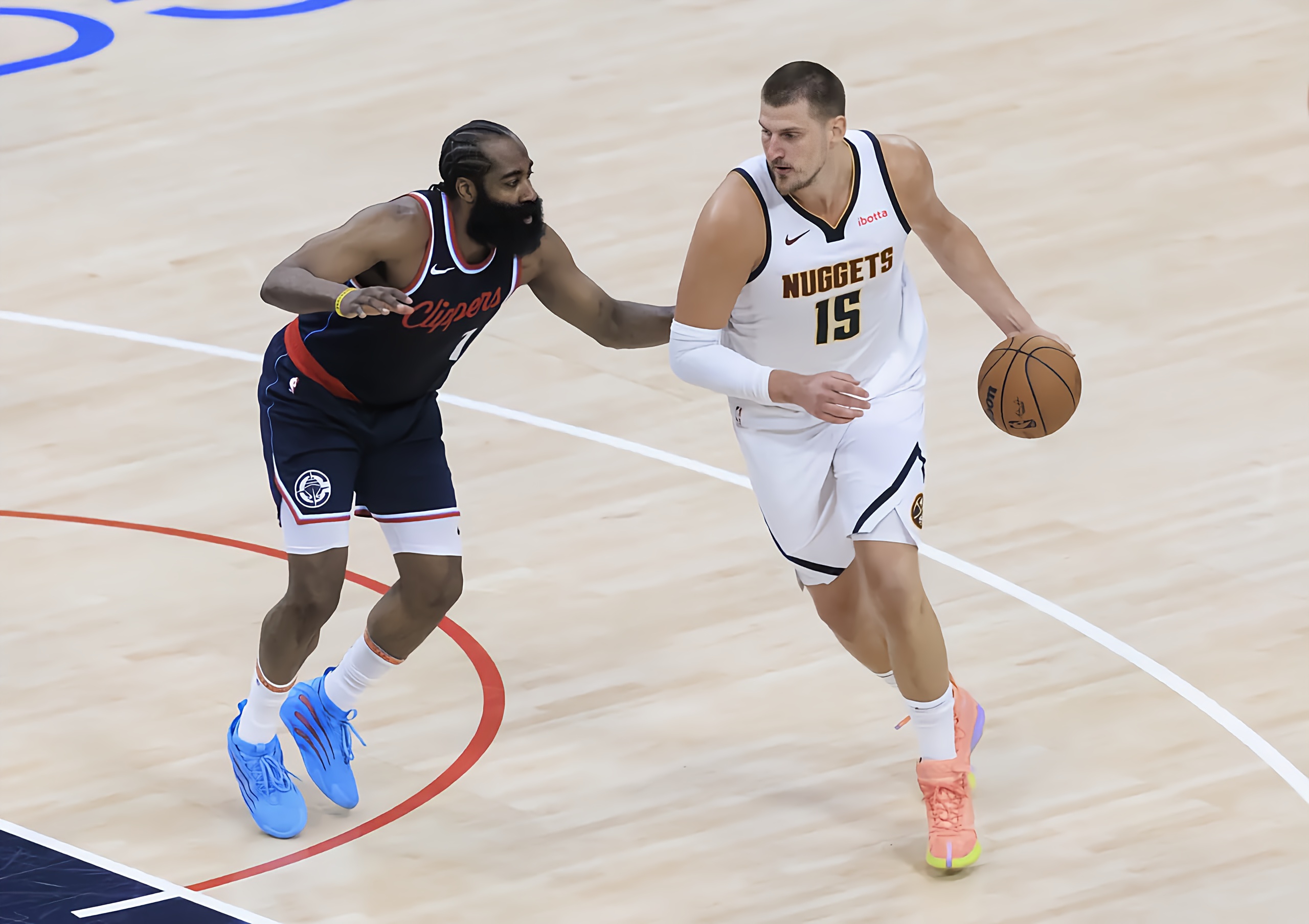 包含NBA季后赛赛程吃紧；丹佛掘金关键时刻队长鼓劲；震撼外界；轮换策略成焦点的词条-九游官网